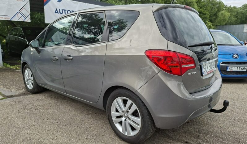 Opel Meriva Klimatyzacja, Podgrz. fotele + kierownica, Bluetooth, Hak, 2 kpl. kół full