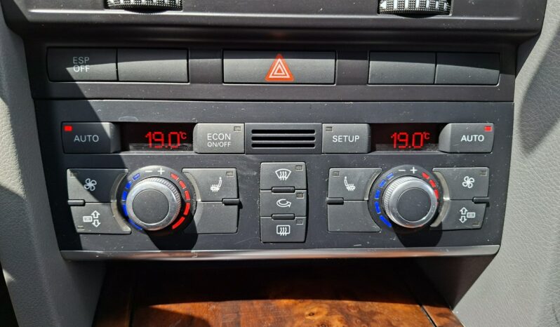 Audi A6 Klimatronic 2-strefowy, Quattro, Podgrzewane fotele, 2 kpl. kół full