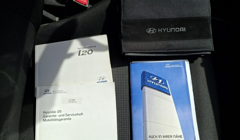 Hyundai i20 Klimatyzacja, 2 kpl. kół, Komp. pokładowy, Ele szyby full