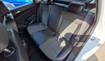 Opel Astra Klimatyzacja automatyczna 2-stref, Bluetooth, AUX, USB, PDC 2x full