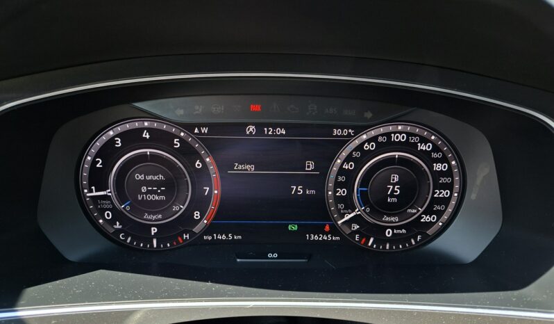 Volkswagen Tiguan Klimatronic 2-stref, Podgrz. fotele, Panorama, CarPlay/AndroidAuto full