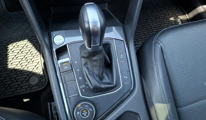 Volkswagen Tiguan Klimatronic 2-stref, Podgrz. fotele, Panorama, CarPlay/AndroidAuto full