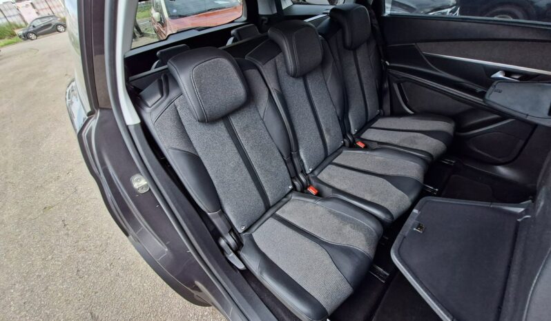 Peugeot 5008 7-Osób Klima X2, Automat, CarPlay/AndroidAuto, Kamera cofania, full