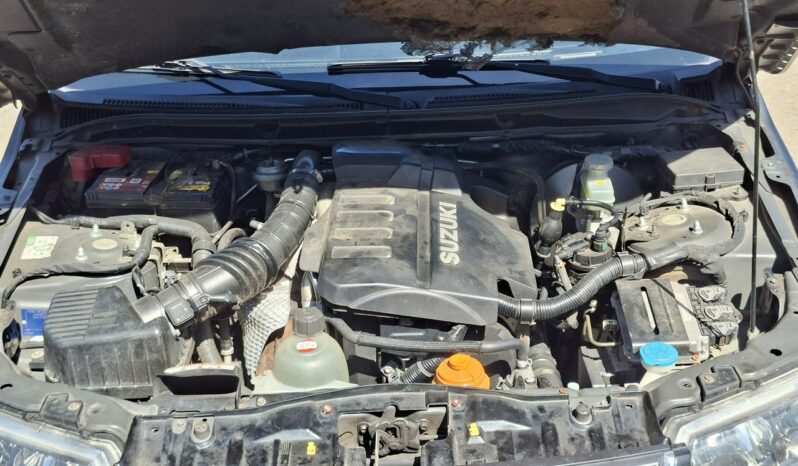 Suzuki Grand Vitara 4×4, Klimatronic, Reduktor, Hak, Ele szyby 4x, Podgrz. fotele full