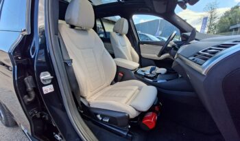 BMW iX3 FaceLift, LED, EDC, M Shadowline, Hak, HarmanKardon full