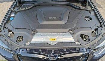 BMW iX3 FaceLift, LED, EDC, M Shadowline, Hak, HarmanKardon full