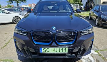 BMW iX3 FaceLift, LED, EDC, M Shadowline, Hak, HarmanKardon full