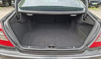 Mercedes E 220 Klimatronic 2-stref, Automat, Ele szyby 4x, Xenon, PDC 2x full