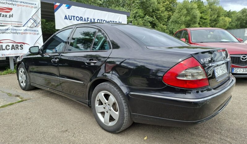 Mercedes E 220 Klimatronic 2-stref, Automat, Ele szyby 4x, Xenon, PDC 2x full
