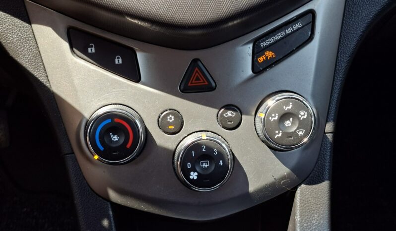 Chevrolet Aveo Klimatyzacja, Podgrz. fotele, Czujniki parkowania, Alu full
