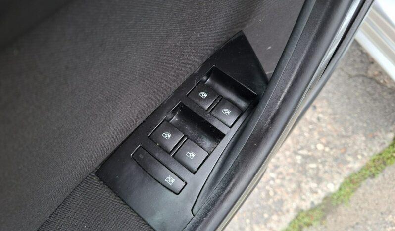 Opel Astra Klimatronic 2-stref, Podgrz. fotele + kierownica, PDC2x, 2 kpl. kół full
