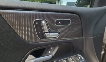 Mercedes B 250 4Matic, Klimatronic, Virt. Cockpit, Burmester, Podgrz fotele, CarPlay full