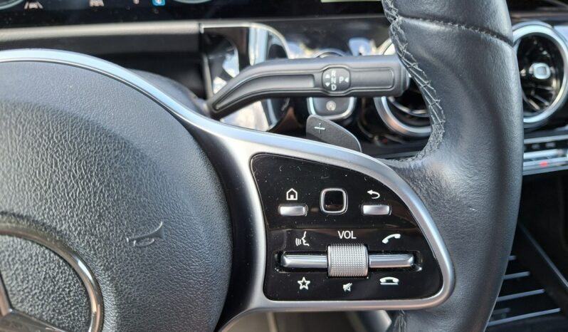 Mercedes B 250 4Matic, Klimatronic, Virt. Cockpit, Burmester, Podgrz fotele, CarPlay full