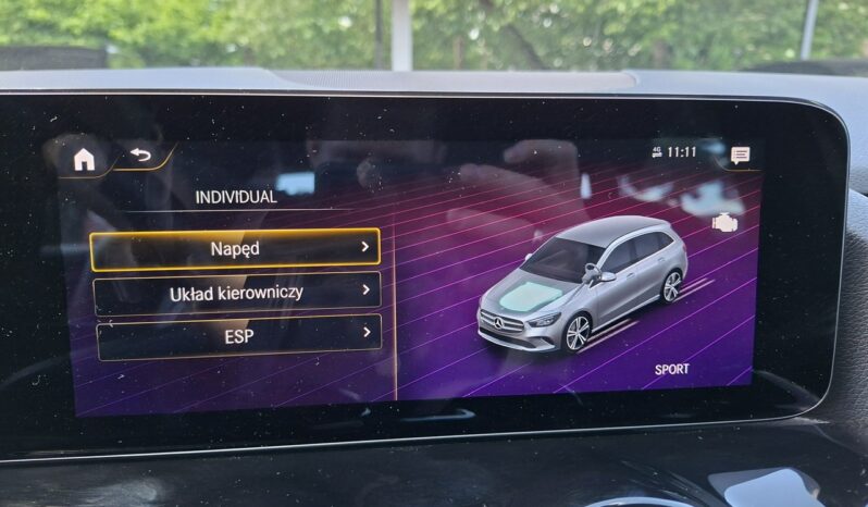 Mercedes B 250 4Matic, Klimatronic, Virt. Cockpit, Burmester, Podgrz fotele, CarPlay full