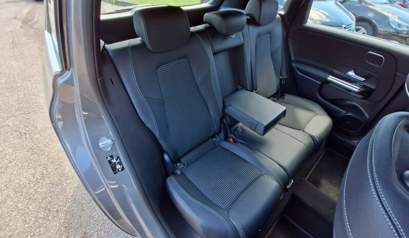 Mercedes B 250 4Matic, Klimatronic, Virt. Cockpit, Burmester, Podgrz fotele, CarPlay full