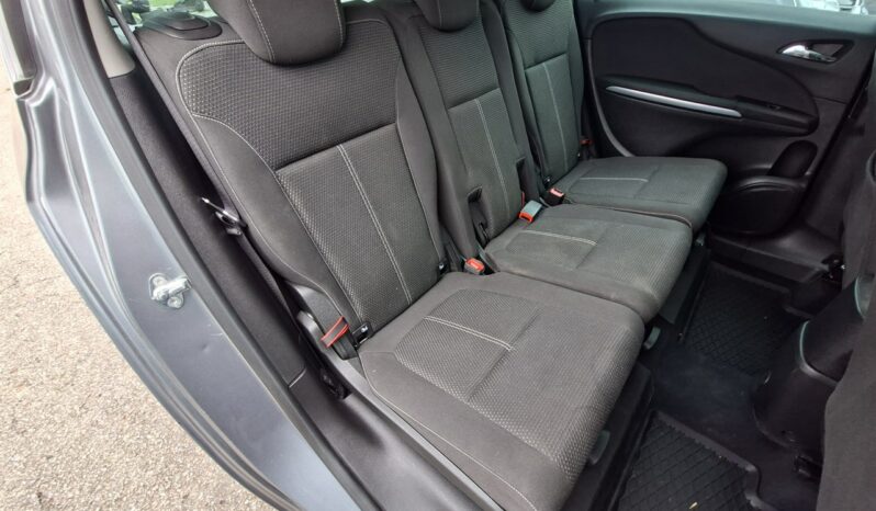 Opel Zafira Klimatyzacja, Podgrz. fotele + kierownica, Nawigacja, PDC 2x, Hak full