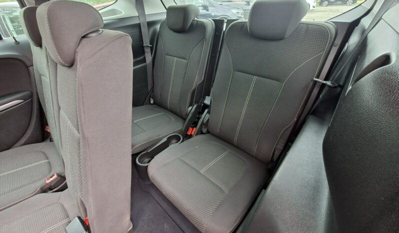 Opel Zafira Klimatyzacja, Podgrz. fotele + kierownica, Nawigacja, PDC 2x, Hak full