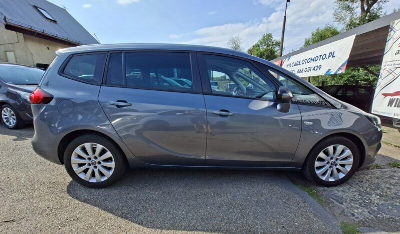 Opel Zafira Klimatyzacja, Podgrz. fotele + kierownica, Nawigacja, PDC 2x, Hak full
