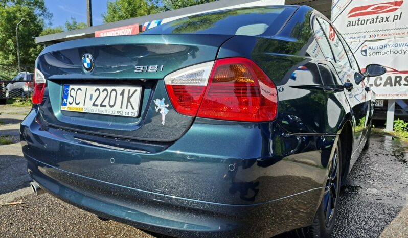 BMW 318 RWD, Klimatronic 2-stref., Podgrzewane fotele, Czujniki parkowania full