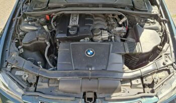 BMW 318 RWD, Klimatronic 2-stref., Podgrzewane fotele, Czujniki parkowania full