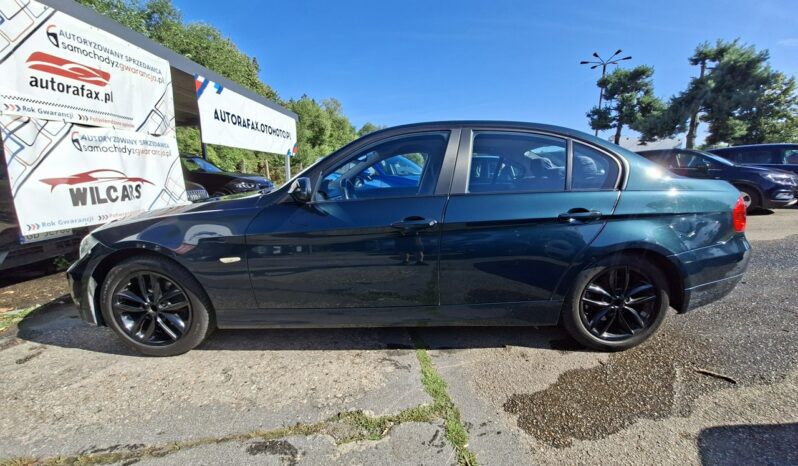 BMW 318 RWD, Klimatronic 2-stref., Podgrzewane fotele, Czujniki parkowania full