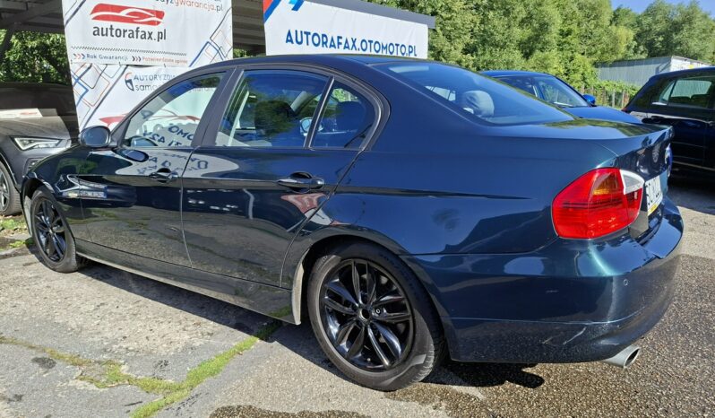 BMW 318 RWD, Klimatronic 2-stref., Podgrzewane fotele, Czujniki parkowania full