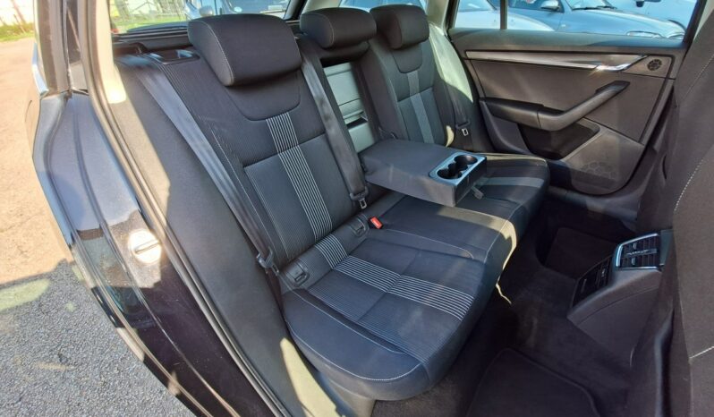 Škoda Octavia Klimatronic 2-stref, Podgrz. fotele + kierownica, DSG, Hak, CarPlay full