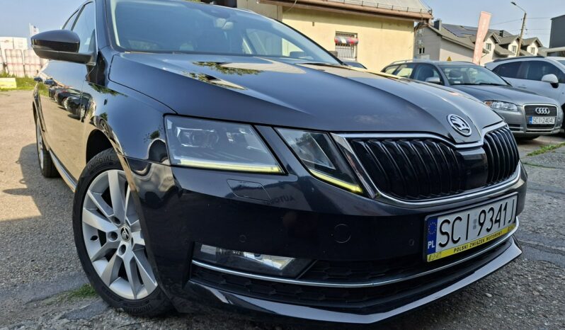 Škoda Octavia Klimatronic 2-stref, Podgrz. fotele + kierownica, DSG, Hak, CarPlay full