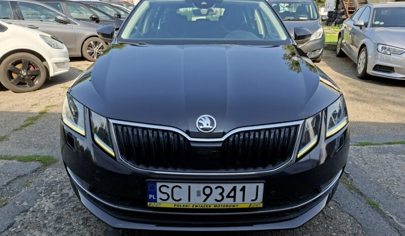 Škoda Octavia Klimatronic 2-stref, Podgrz. fotele + kierownica, DSG, Hak, CarPlay full