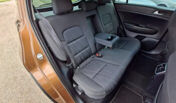 Kia Sportage Kamera Cofania,Pdc Navi Podgrz. fotele przód i tył + kierownica, Hak, full