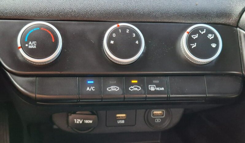 Hyundai Elantra Klimatyzacja, PL Salon, Czujniki parkowania, 2 komplety opon full