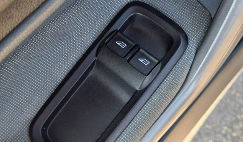 Ford Fiesta Klimatyzacja, Ele szyby, Ele lusterka, 2 kpl. kół full