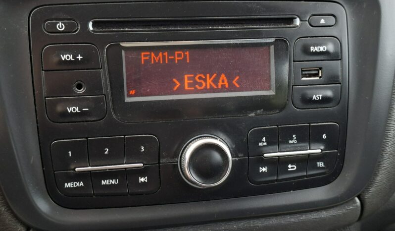 Dacia Dokker Klimatyzacja, Wahadło, Hak holowniczy, Ele szyby, Bluetooth full