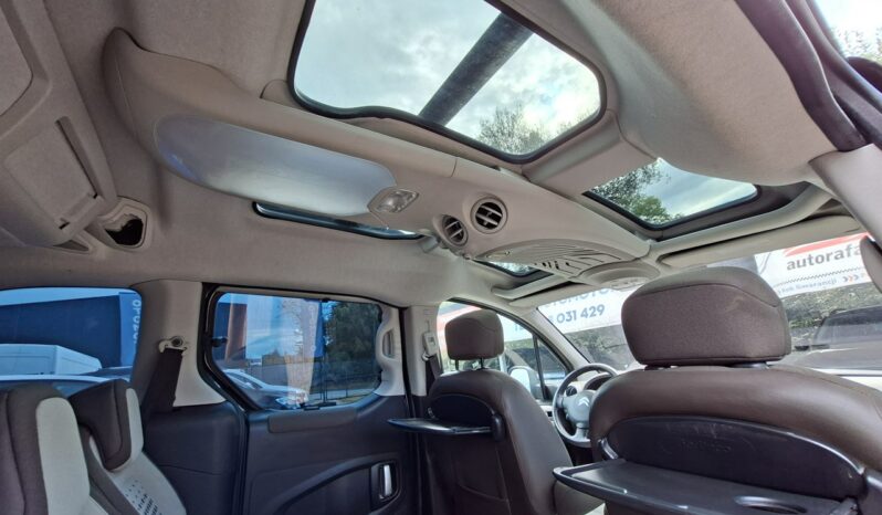 Citroen Berlingo Klimatyzacja, Ele szyby, Ele lusterka, Panorama, Hak holowniczy, PDC full