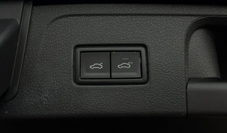 Volkswagen Passat Klimatronic 3-stref, Podgrz. fotele, Podgrz. szyba, Skóra/Alcantara full