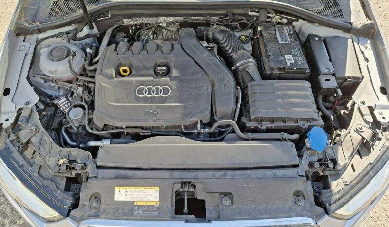 Audi A3 Limousine 1.5 TFSI ACT Sport, Klimatronic 2-stref, Nawigacja, PDC 2x full