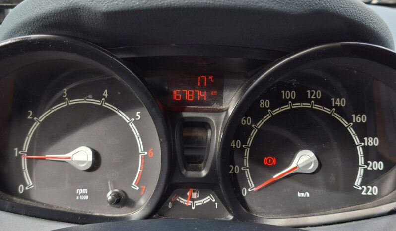 Ford Fiesta Klimatyzacja, Bluetooth, AUX, Ele szyby, Ele lusterka, PDC 2x full