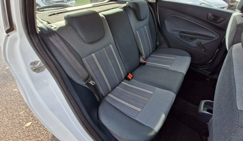 Ford Fiesta Klimatyzacja, Bluetooth, AUX, Ele szyby, Ele lusterka, PDC 2x full