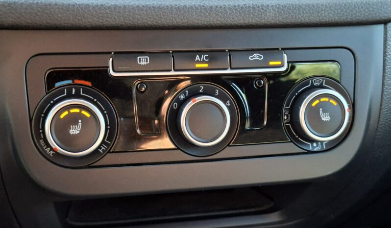 Volkswagen Tiguan 4Motion, Klimatyzacja, Podgrz. fotele, Kamera cofania, Nawigacja full