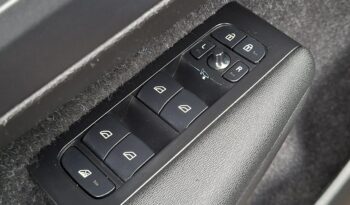 Volvo XC 40 Klimatronic, Nawigacja, CarPlay/AndroidAuto, PDC full