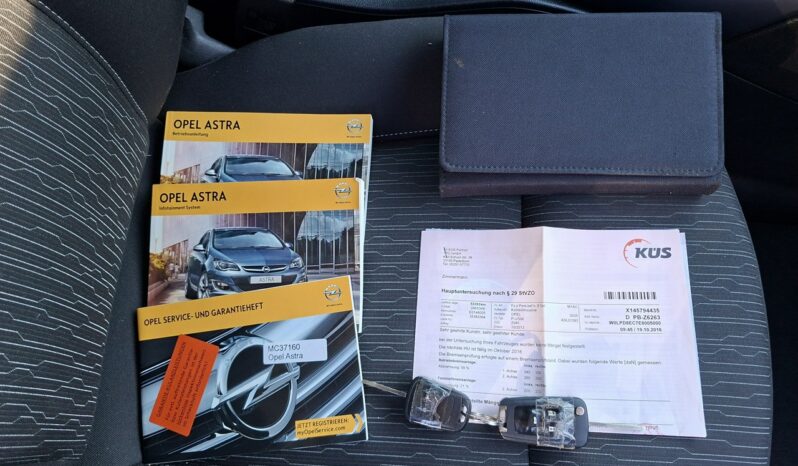 Opel Astra Klimatyzacja, Podgrz. fotele, PDC, Bagażnik rowerowy, Tempomat full