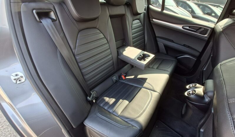Alfa Romeo Stelvio Klimatronic 2-stref, Podgrz. fotele + kierownica, PL Salon, PDC 2x full