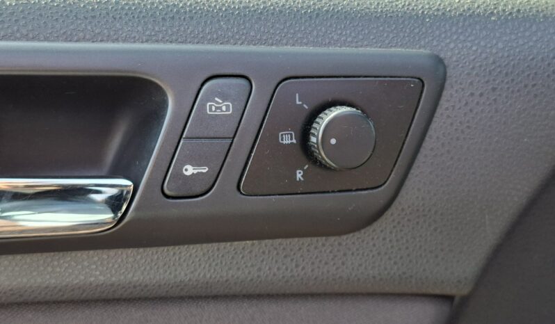 Volkswagen Polo Klimatronic, Ele. szyby, Ele. lusterka, 2 kpl. kół, Wspomaganie kier. full