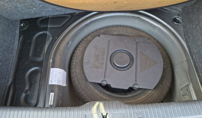 Volkswagen Polo Klimatronic, Ele. szyby, Ele. lusterka, 2 kpl. kół, Wspomaganie kier. full