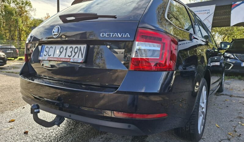 Škoda Octavia Klimatronic 2-stref, Podgrz. fotele, Hak, LED, PDC 2x, CarPlay full
