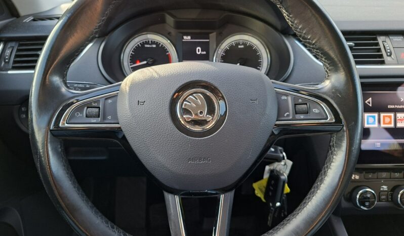 Škoda Octavia Klimatronic 2-stref, Podgrz. fotele, Hak, LED, PDC 2x, CarPlay full
