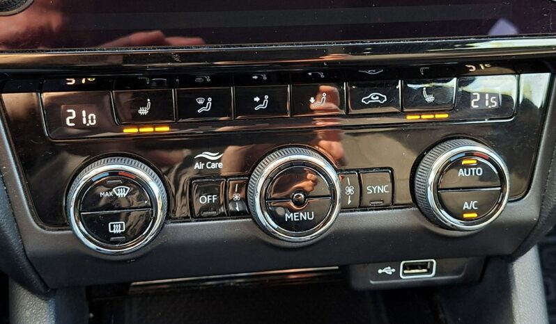 Škoda Octavia Klimatronic 2-stref, Podgrz. fotele, Hak, LED, PDC 2x, CarPlay full