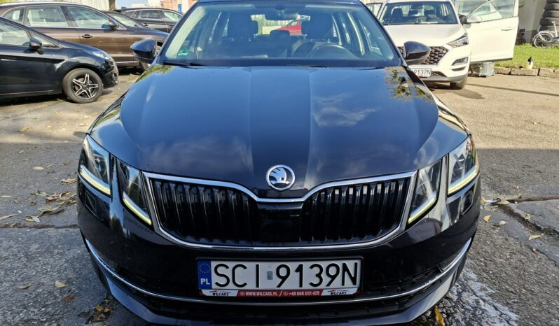 Škoda Octavia Klimatronic 2-stref, Podgrz. fotele, Hak, LED, PDC 2x, CarPlay full