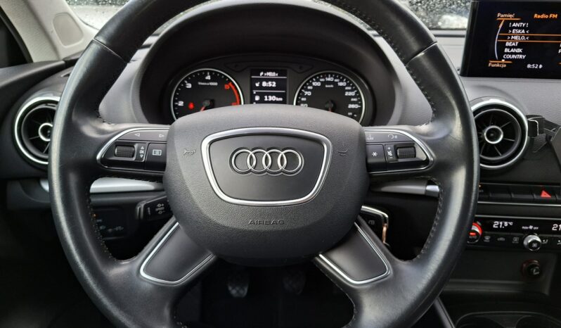 Audi A3 Klimatronic 2-stref, Podgrz. fotele, Navi, PDC, Bi-Xenon, Hak full
