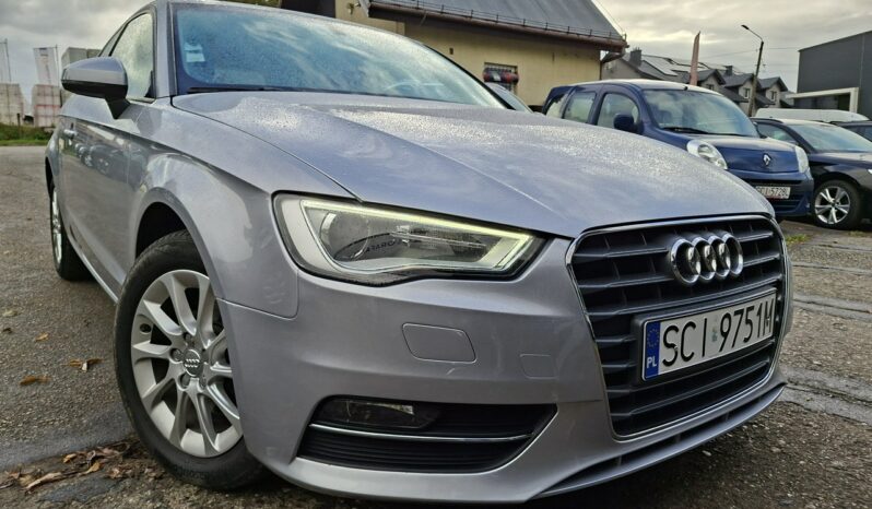 Audi A3 Klimatronic 2-stref, Podgrz. fotele, Navi, PDC, Bi-Xenon, Hak full